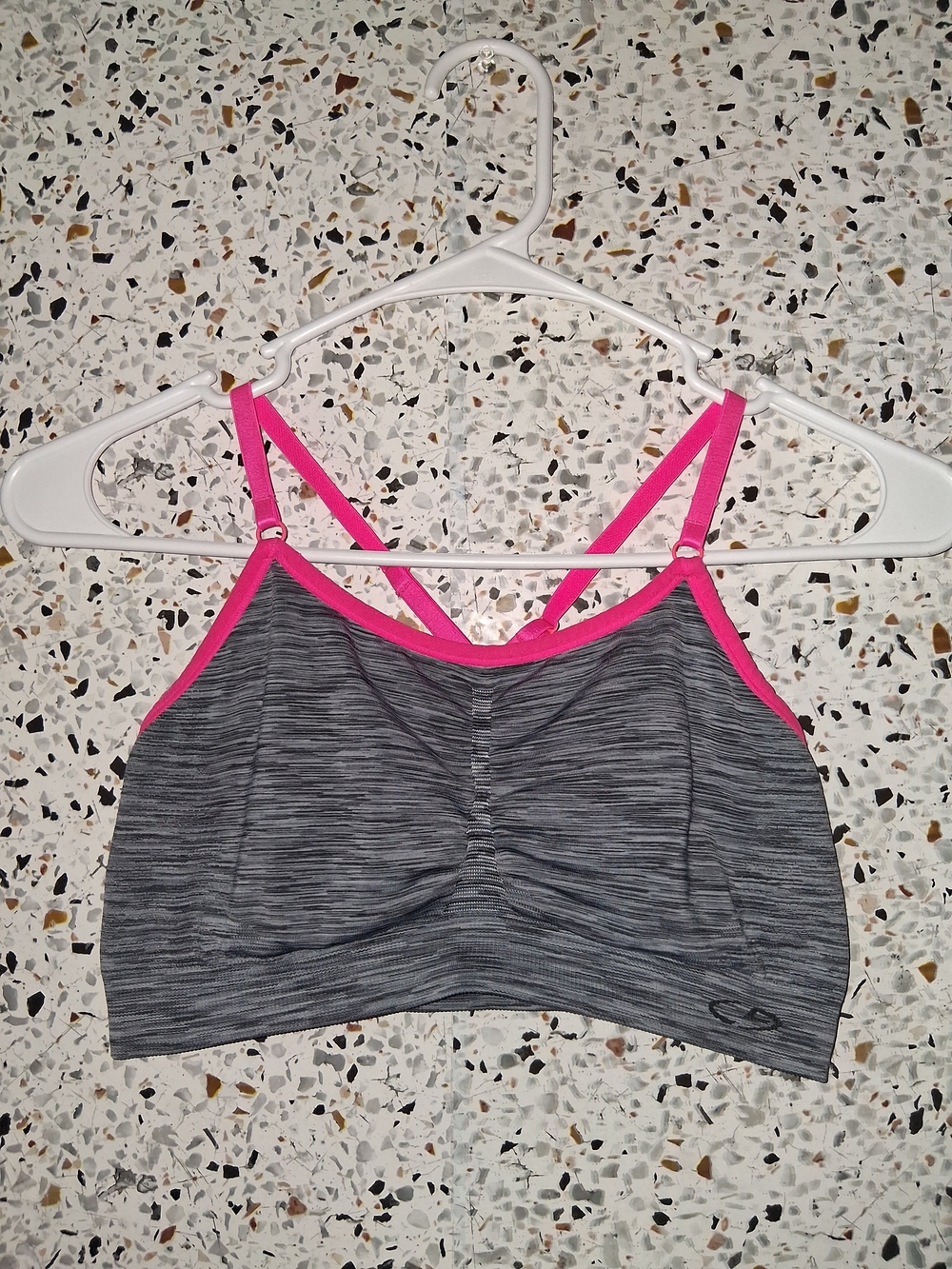 Champion Duo-Dry Sports Bra Size Medium Gray/Pink No Padding Wireless